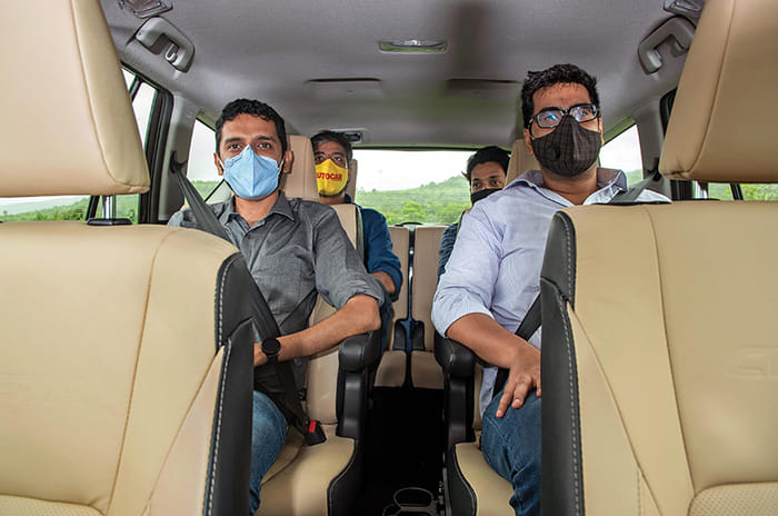 Kia Carnival and Toyota Innova Crysta: The Vanguard