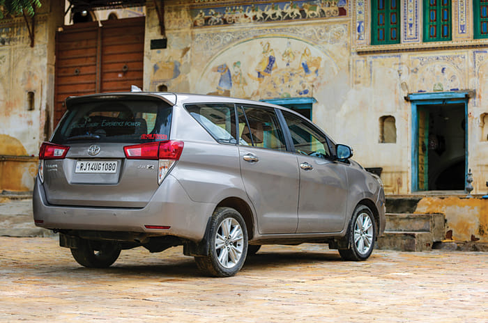 The road the Shekhawati in a Toyota Innova Crysta