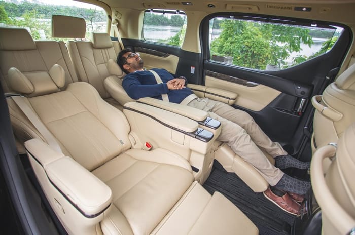 Mercedes-Benz E-class vs Toyota Vellfire: Game of Thrones