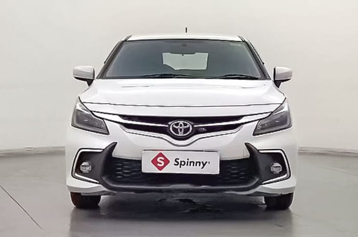 Toyota Glanza front