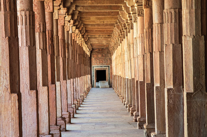 A matter of time: Volvo S60 to Maheshwar 