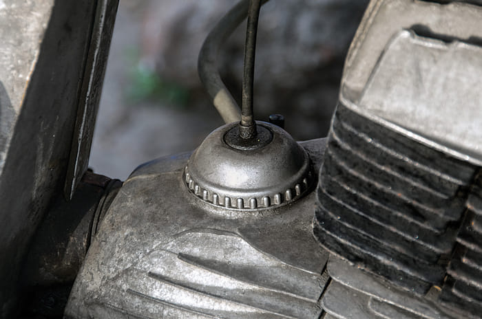 Yezdi 250 CL II in Udvada 