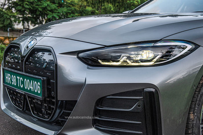 BMW i4 vs M340i comparison: An eye for an i