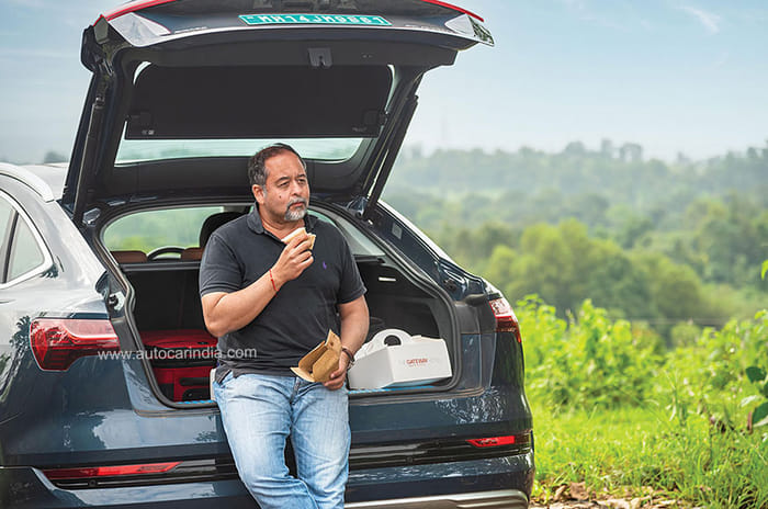 Formula E: Audi e-tron Vs Rajdhani