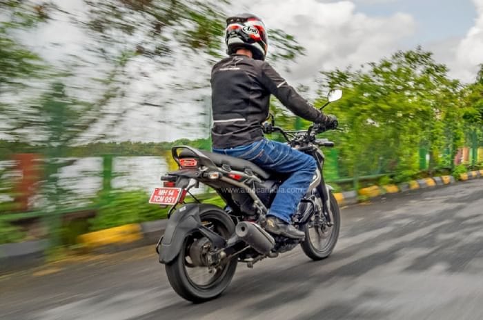 Bajaj Freedom 125: CNG bike price, fuel efficiency and features