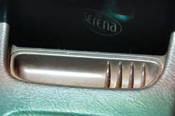 Simply useless - ten most useless features in a car