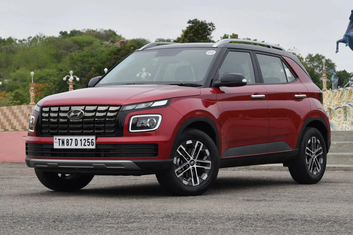 Hyundai Venue front right static Hyundai Venue front right static