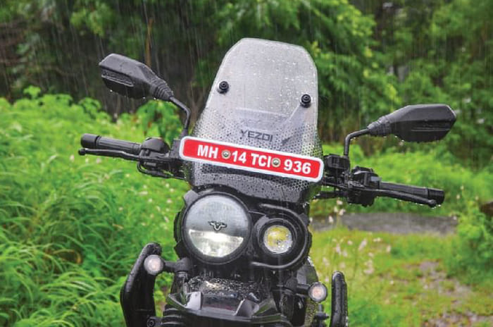 Top 3 reasons to buy the Yezdi Adventure and 2 to skip it