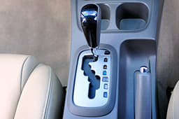2011 Toyota Fortuner 2WD automatic image gallery
