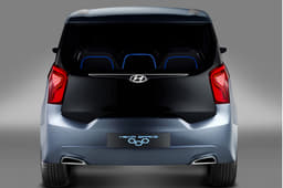Hyundai Hexa Space pics