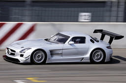 Mercedes-Benz SLS GT3 touring car