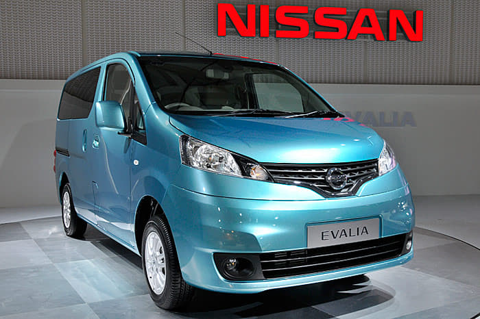 Nissan Evalia 