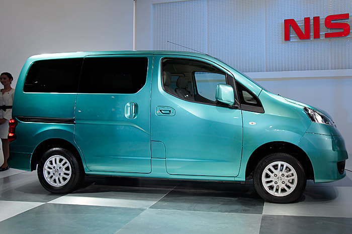 Nissan Evalia 