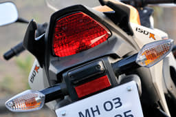 Honda CBR150R image gallery