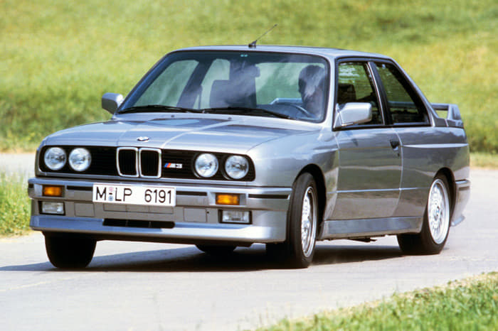 The first generation BMW M3 was based on the 1986 BMW 3-Series E30, and although looking very similar shared very little body panels - only the hood and roof. 
