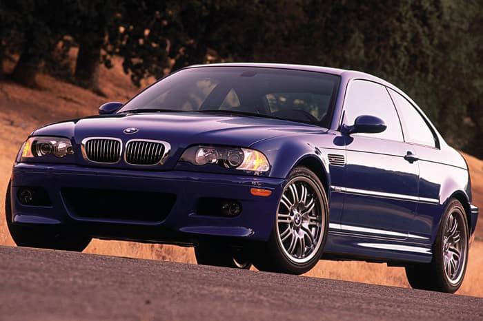 The third generation of the BMW M3, this time based on the E46 model series coupé, made its debut in the year 2000. 