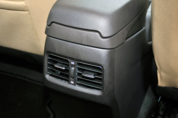 New Hyundai Elantra 2012 photos