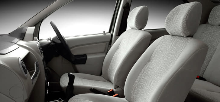 New Mahindra Verito photo gallery