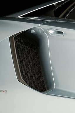 Lamborghini Aventador Roadster photo gallery