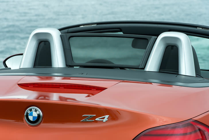 2013 BMW Z4 photo gallery