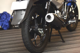 Bajaj Discover 100T detailed photo gallery