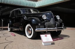 1939 Buick Roadmaster 