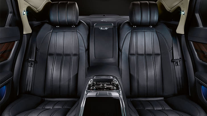 Jaguar XJ Ultimate photo gallery