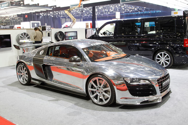 Chrome Audi R8 V10 has been tuned by MTM and features two turbochargers