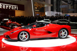 Ferrari LaFerrari photo gallery