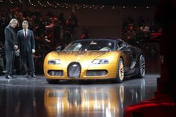 Bugatti revealed another special edition, this one designed by artist Bernar Venet