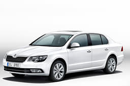 Skoda Superb facelift photo gallery