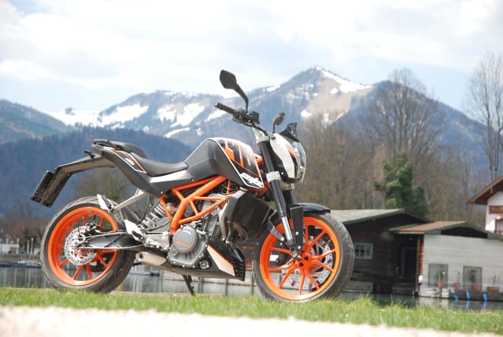 New KTM 390 Duke photo gallery