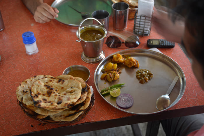 Delicious  dhaba  food
