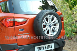 Tail-gate mounted tyre lends a true SUV look 