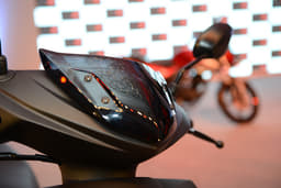 Yamaha Ray Z photo gallery