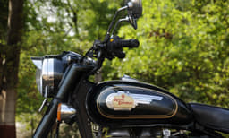 Royal Enfield Bullet 500 photo gallery
