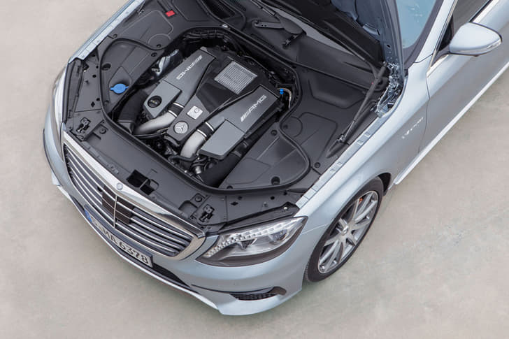 New Mercedes S63 AMG photo gallery