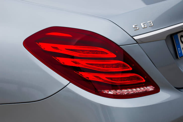 New Mercedes S63 AMG photo gallery