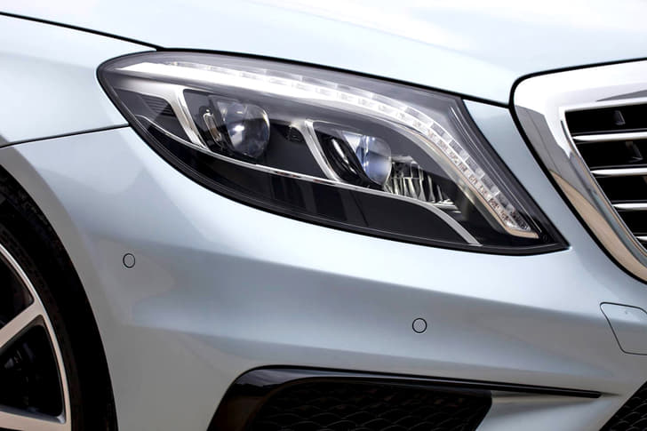 New Mercedes S63 AMG photo gallery