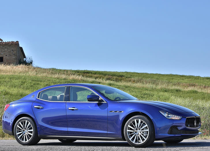 New Maserati Ghibli photo gallery