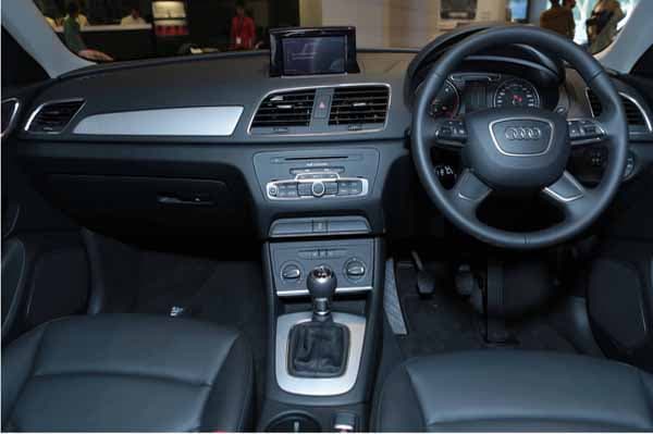 The Q3 S comes with a 6-speed manual gearbox.