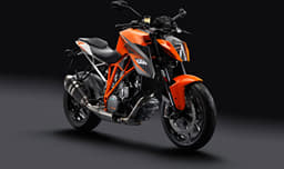 KTM 1290 Super Duke R photo gallery