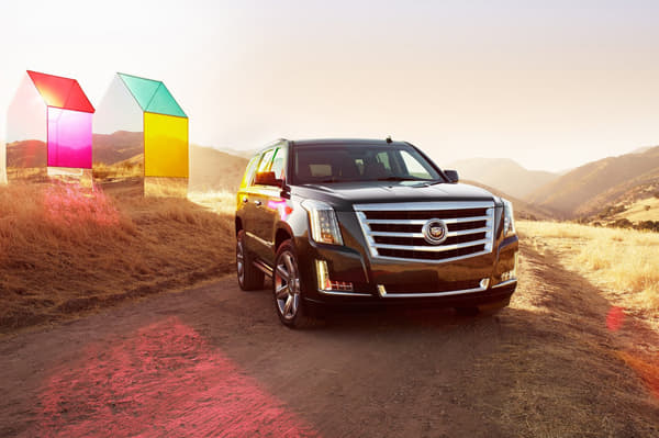 New Cadillac Escalade SUV photo gallery