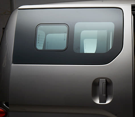 New 2013 Nissan Evalia XV MPV photo gallery