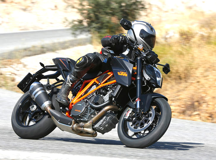 KTM 1290 Super Duke R photo gallery
