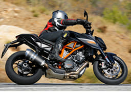 KTM 1290 Super Duke R photo gallery
