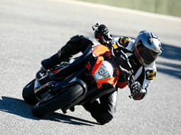 KTM 1290 Super Duke R photo gallery