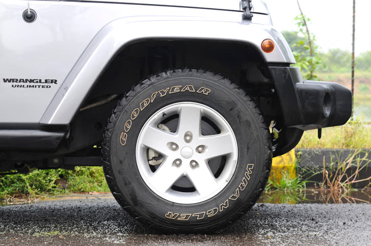 Jeep Wrangler photo gallery