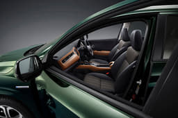 New Honda Vezel compact SUV photo gallery