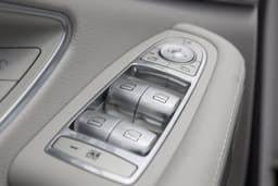 New 2014 Mercedes S-class India photo gallery